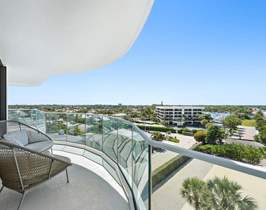 100 Beach Road - Photo Thumbnail 28