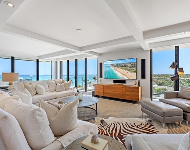 100 Beach Road - Photo Thumbnail 10