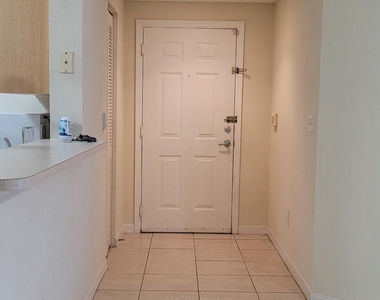 5032 Lantana Road - Photo Thumbnail 1