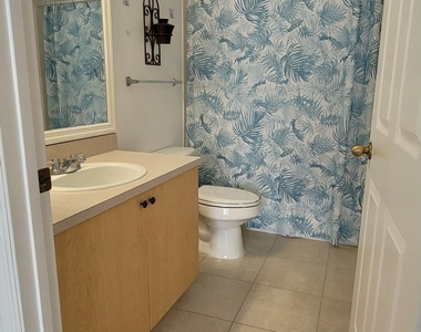 5032 Lantana Road - Photo Thumbnail 11