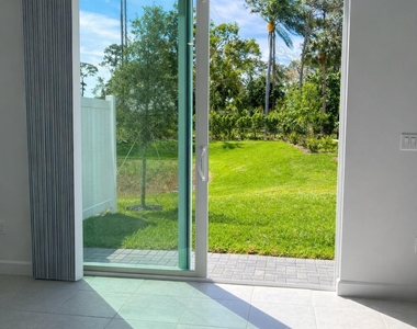 4616 Hollister Avenue - Photo Thumbnail 1