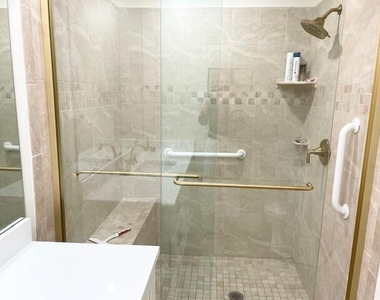 1303 Clubhouse Circle - Photo Thumbnail 20