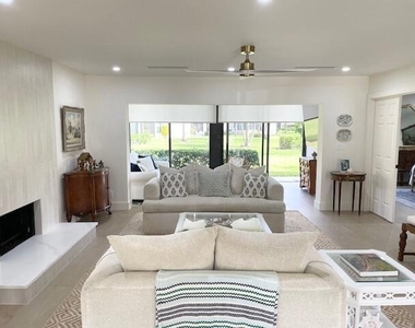 1303 Clubhouse Circle - Photo Thumbnail 2