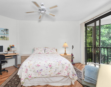221 Ne Plantation Road - Photo Thumbnail 25