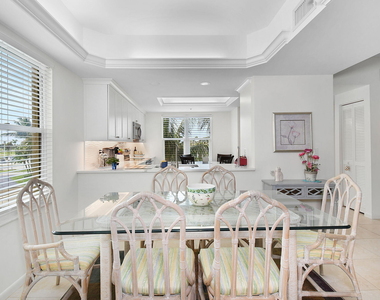 221 Ne Plantation Road - Photo Thumbnail 12