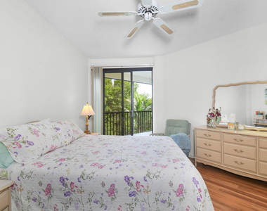 221 Ne Plantation Road - Photo Thumbnail 26