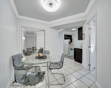 2724 Ne 14th Street - Photo Thumbnail 1