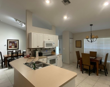 1094 Raintree Lane - Photo Thumbnail 7