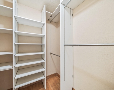 16105 Temple Boulevard - Photo Thumbnail 51