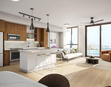 11295 Biscayne Boulevard - Photo Thumbnail 3