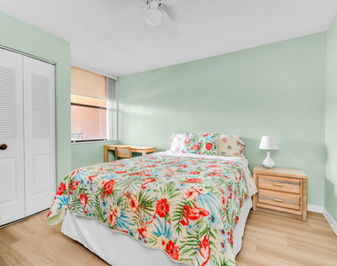 2255 Lindell Boulevard - Photo Thumbnail 14