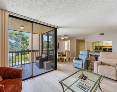2255 Lindell Boulevard - Photo Thumbnail 31