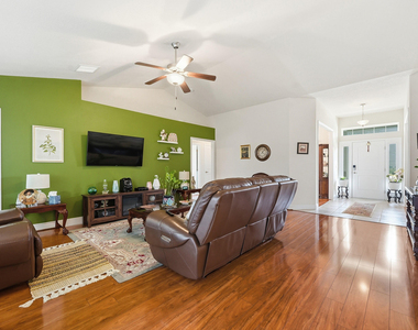 5923 Nw Brianna Court - Photo Thumbnail 14