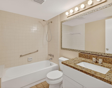 624 Sea Pine Way - Photo Thumbnail 17
