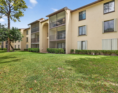 624 Sea Pine Way - Photo Thumbnail 33