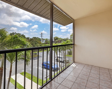 624 Sea Pine Way - Photo Thumbnail 31