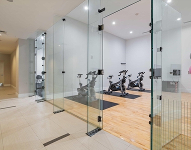 801 Brickell Key Boulevard - Photo Thumbnail 29