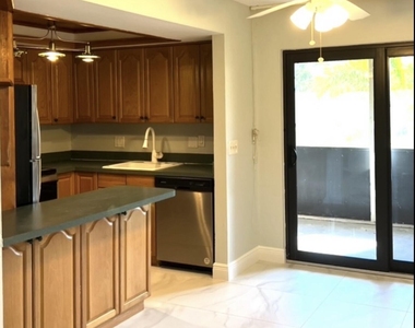 4121 Oak Terrace Drive - Photo Thumbnail 5