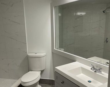 9640 Nw 2 Street - Photo Thumbnail 12