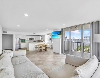 2750 Ne 183rd Street - Photo Thumbnail 13