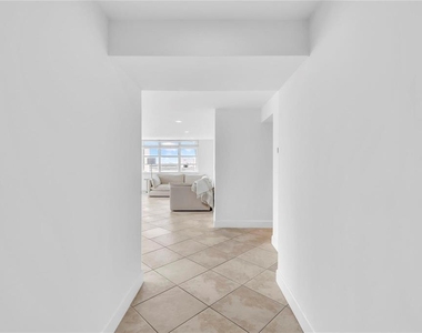 2750 Ne 183rd Street - Photo Thumbnail 23