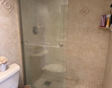 1319 E Hillsboro Boulevard - Photo Thumbnail 17