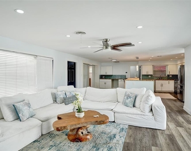 1710 Sw 6th Avenue - Photo Thumbnail 13