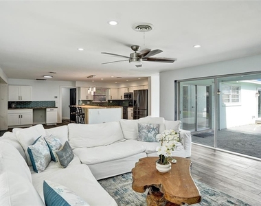 1710 Sw 6th Avenue - Photo Thumbnail 16
