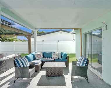 1710 Sw 6th Avenue - Photo Thumbnail 15