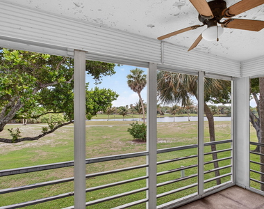 800 Cypress Boulevard - Photo Thumbnail 20