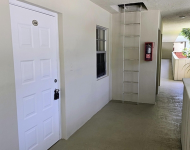 800 Cypress Boulevard - Photo Thumbnail 41
