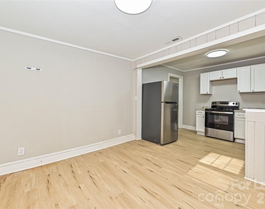 3108 Rush Avenue - Photo Thumbnail 13