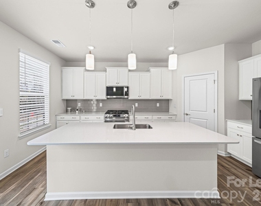 1104 Bandon Drive - Photo Thumbnail 11