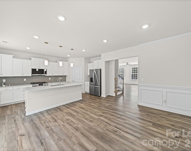 1104 Bandon Drive - Photo Thumbnail 10