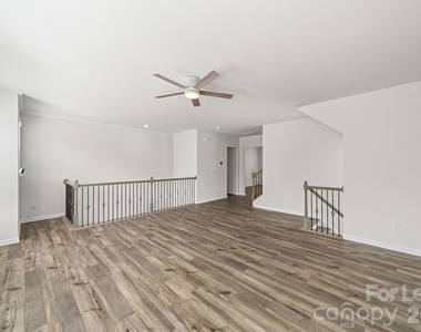 1104 Bandon Drive - Photo Thumbnail 16
