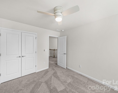 1104 Bandon Drive - Photo Thumbnail 19