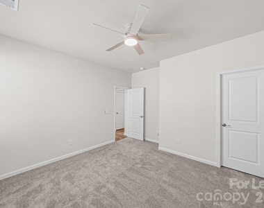 1104 Bandon Drive - Photo Thumbnail 7