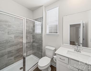 1104 Bandon Drive - Photo Thumbnail 4