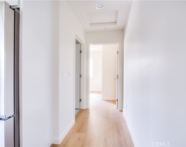 1806 8th St - Photo Thumbnail 15