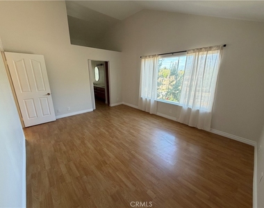 3461 Mountainside - Photo Thumbnail 9