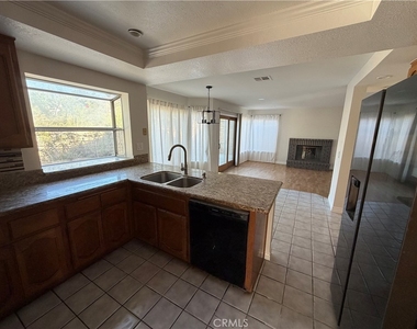 3461 Mountainside - Photo Thumbnail 2