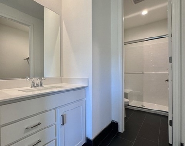 25061 River Peak Drive - Photo Thumbnail 43