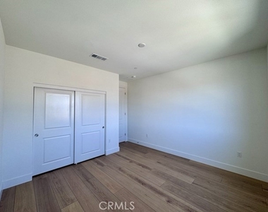 25061 River Peak Drive - Photo Thumbnail 54