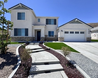25061 River Peak Drive - Photo Thumbnail 3