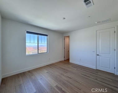 25061 River Peak Drive - Photo Thumbnail 49