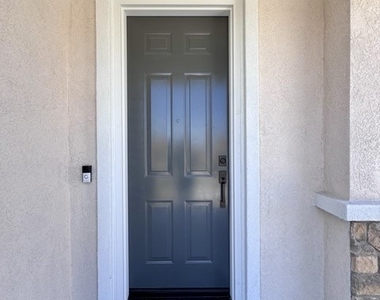 25061 River Peak Drive - Photo Thumbnail 5