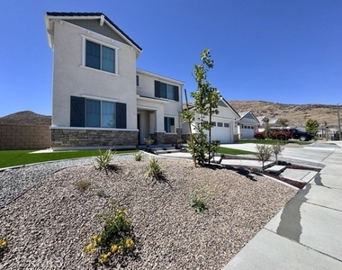 25061 River Peak Drive - Photo Thumbnail 2