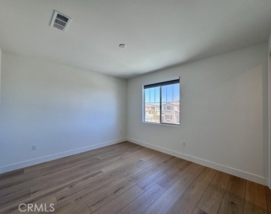 25061 River Peak Drive - Photo Thumbnail 47