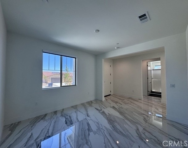 25061 River Peak Drive - Photo Thumbnail 8