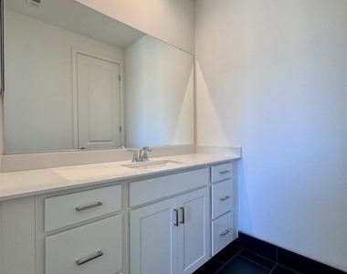 25061 River Peak Drive - Photo Thumbnail 51